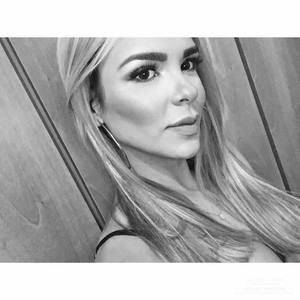 Meet your Posher, Ines